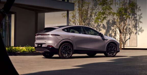 abd4d830705541ba99992f08e6d9590c